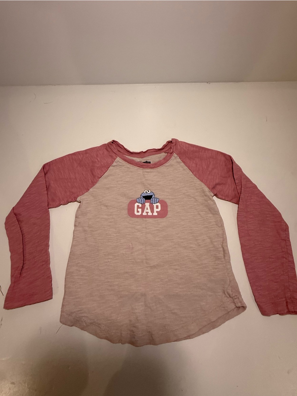 Gap 5T Pink Cookie Monster Baseball Tee